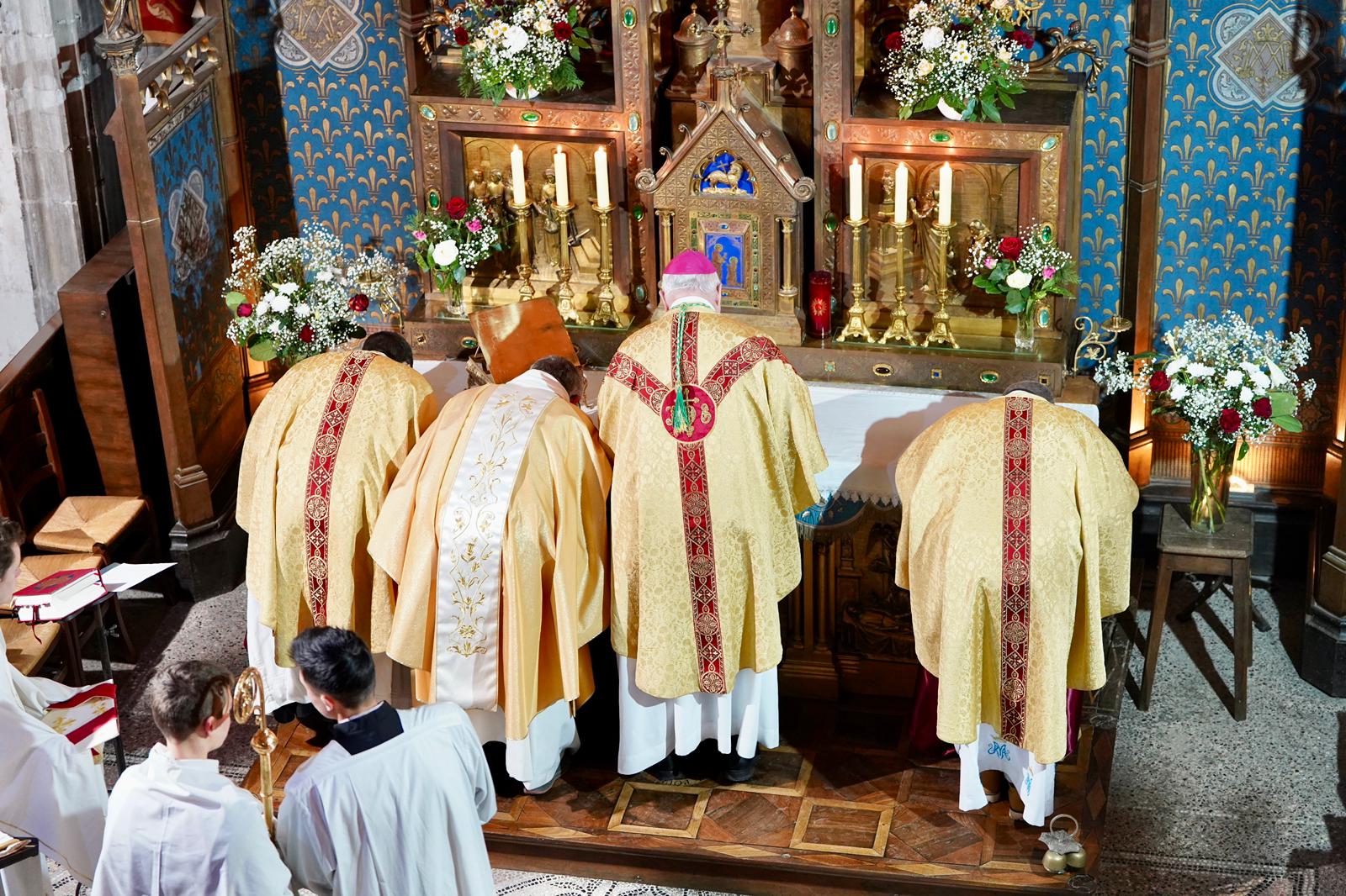 PHOTO-2026-01-01-15-24-04 2